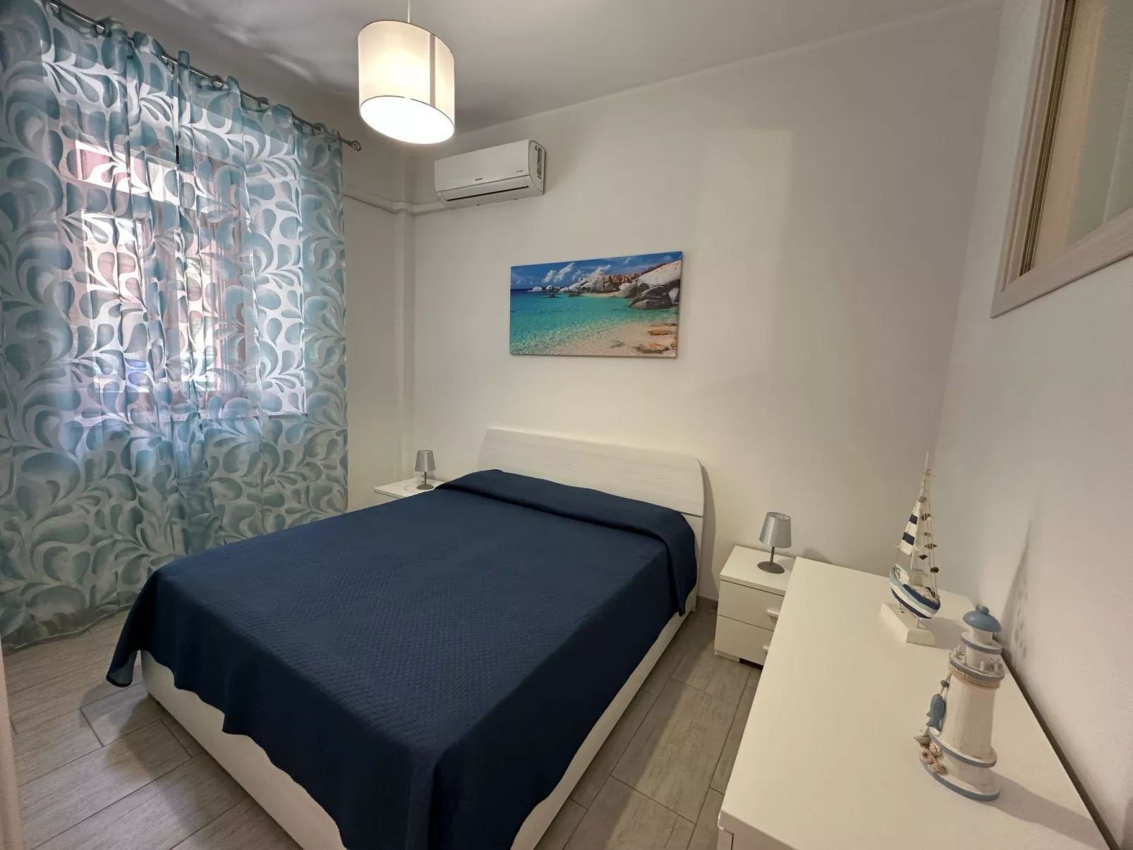 Das Delphin-Apartment-Image-tags.info