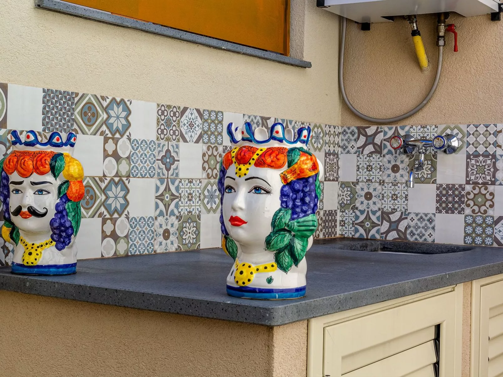 Das Haus der Provokation-Drinnen