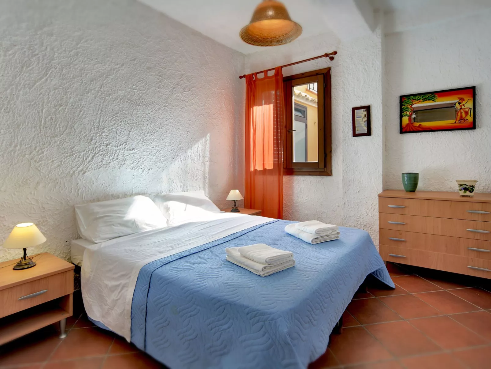 Für 12 Personen in Marina di Ragusa, Sizilien (Provinz Ragusa)-Image-tags.info