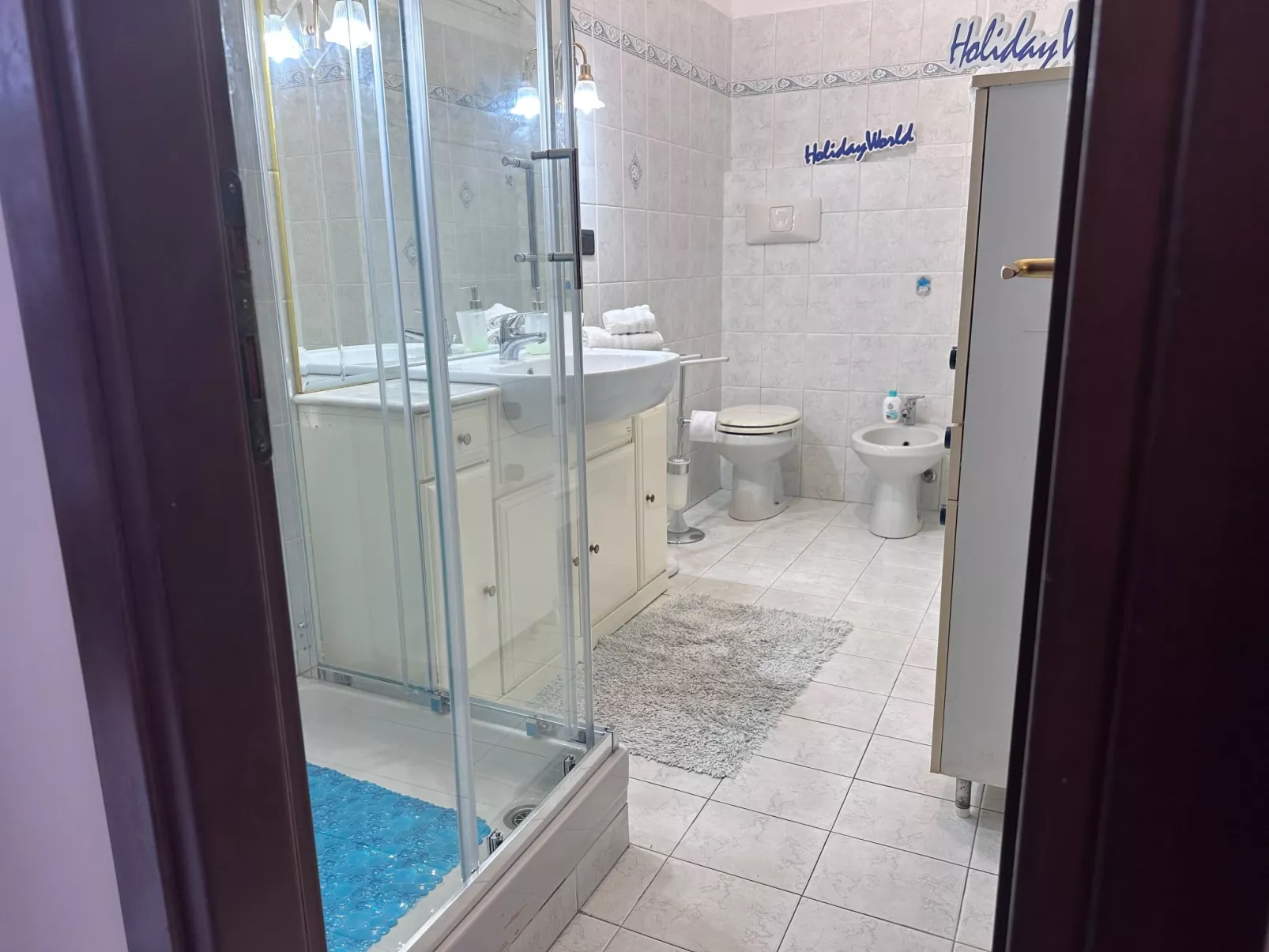 AMare Blu von Holiday World-Drinnen