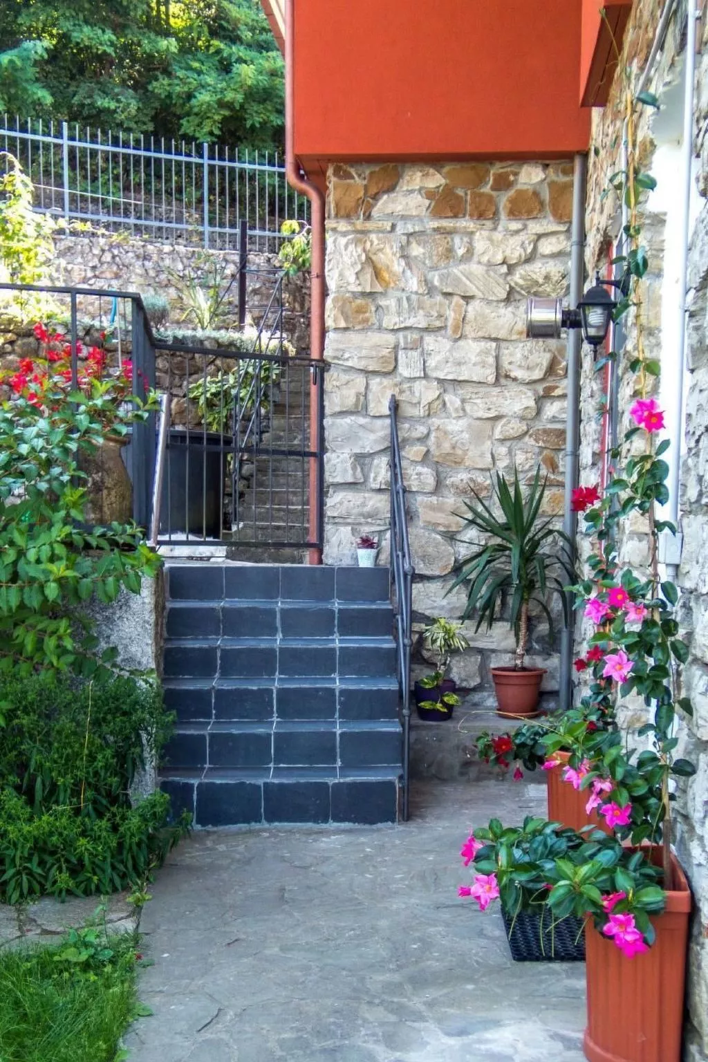 Wohnung in Velva mit Grill, Terrasse und Garten-Image-tags.info