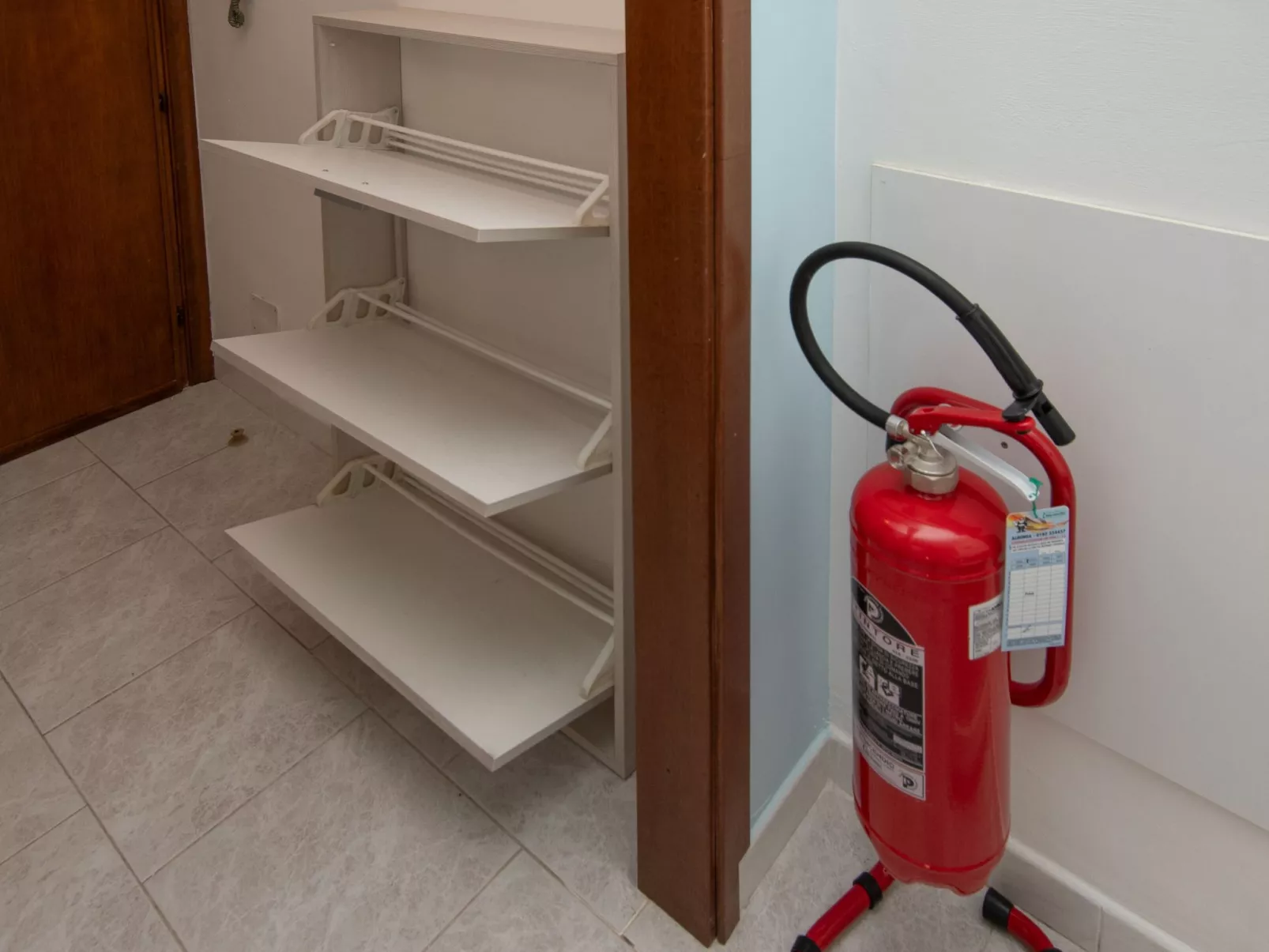 Studio 'Türkis' mit Terrasse-Drinnen