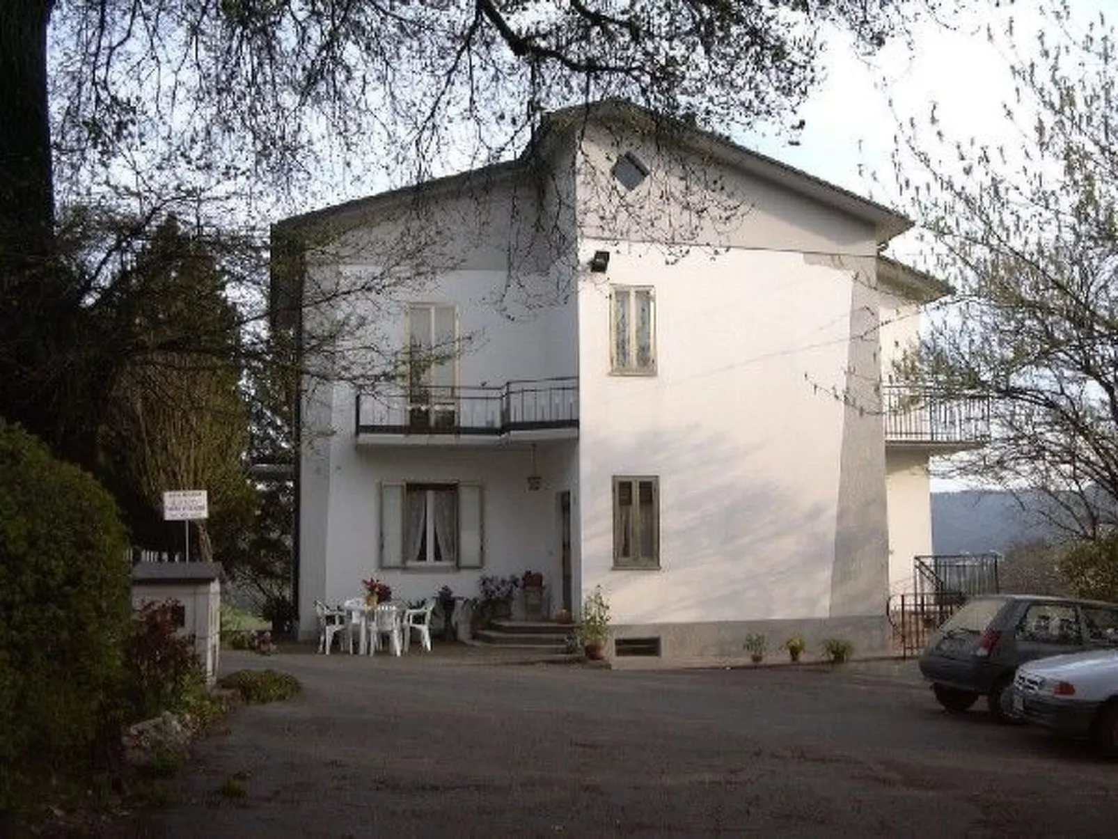 Mit Balkon für 3 Personen-Draußen