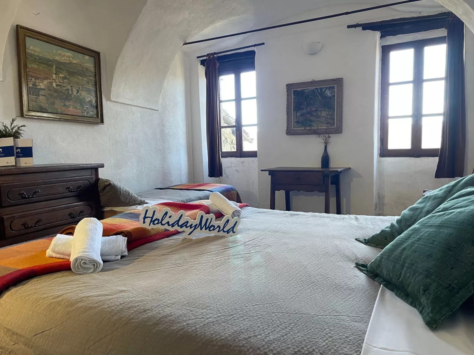 Panoramic Retreat by Holiday World-Dedans