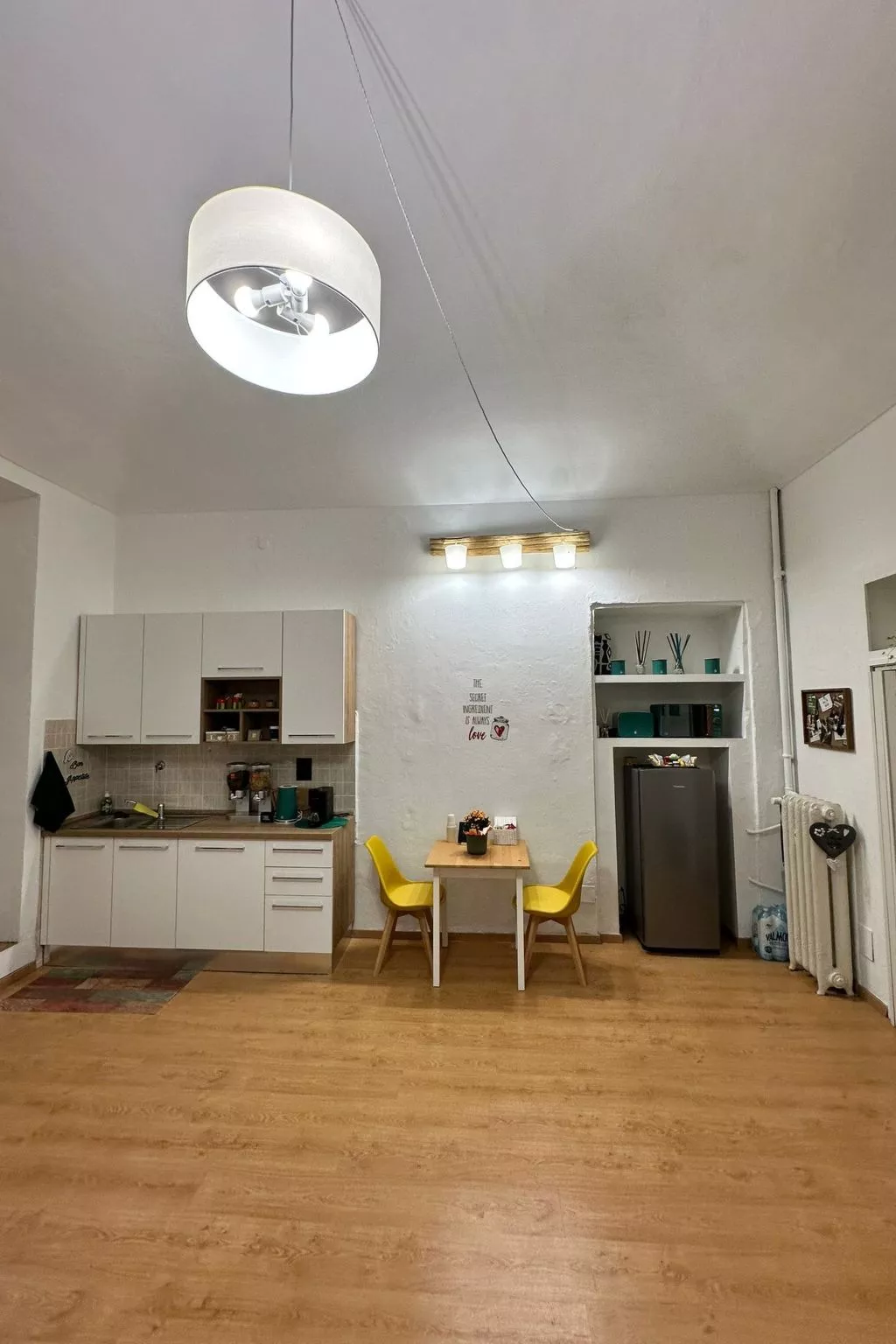 Wohnung 'Annina' mit Terrasse-Drinnen