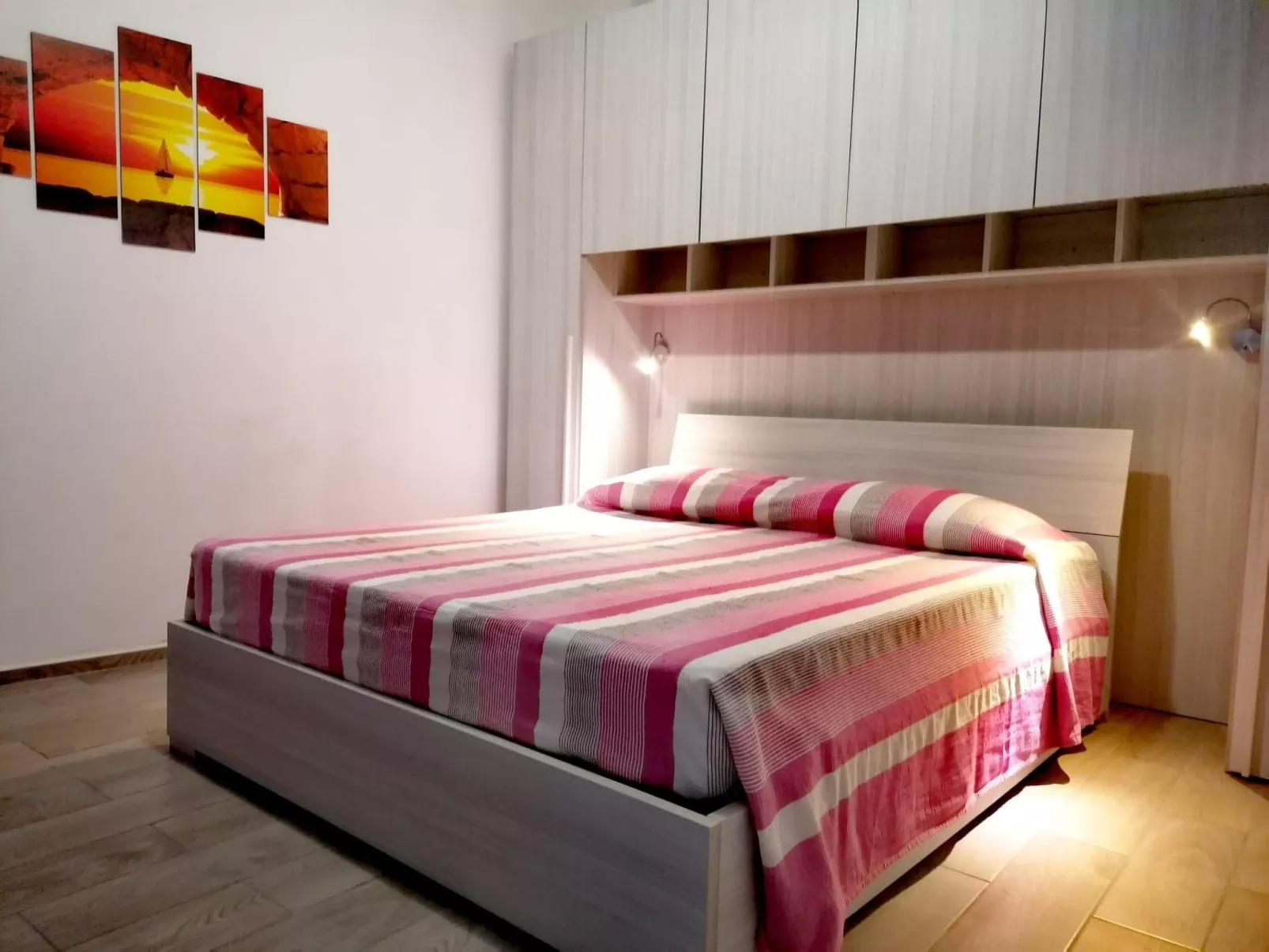 Zwei-Zimmer-Wohnung mit Meerblick-Inside