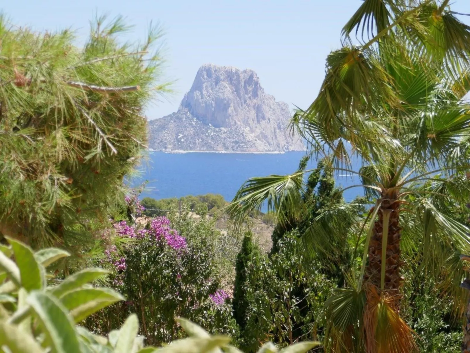 Mit privatem Pool und Meerblick-Image-tags.info