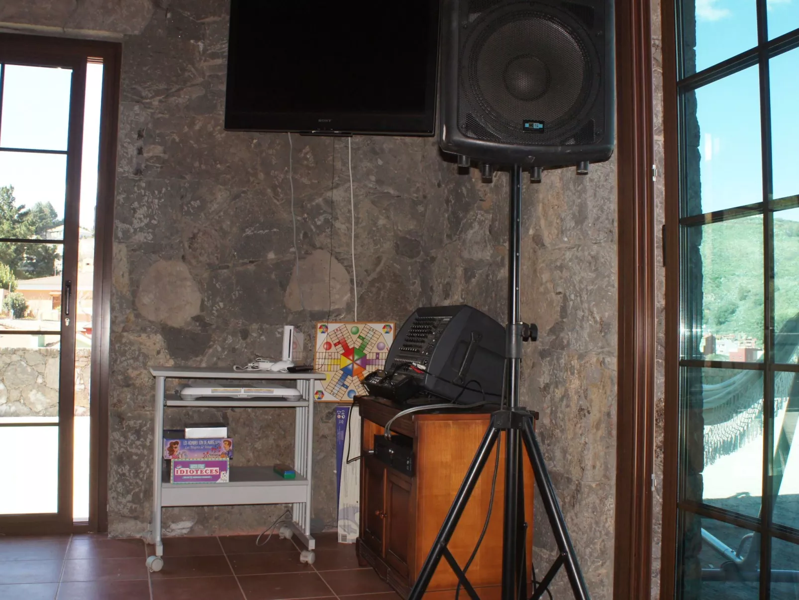 Villa Lucas mit Gartenterrasse und Schwimmbad-Outside