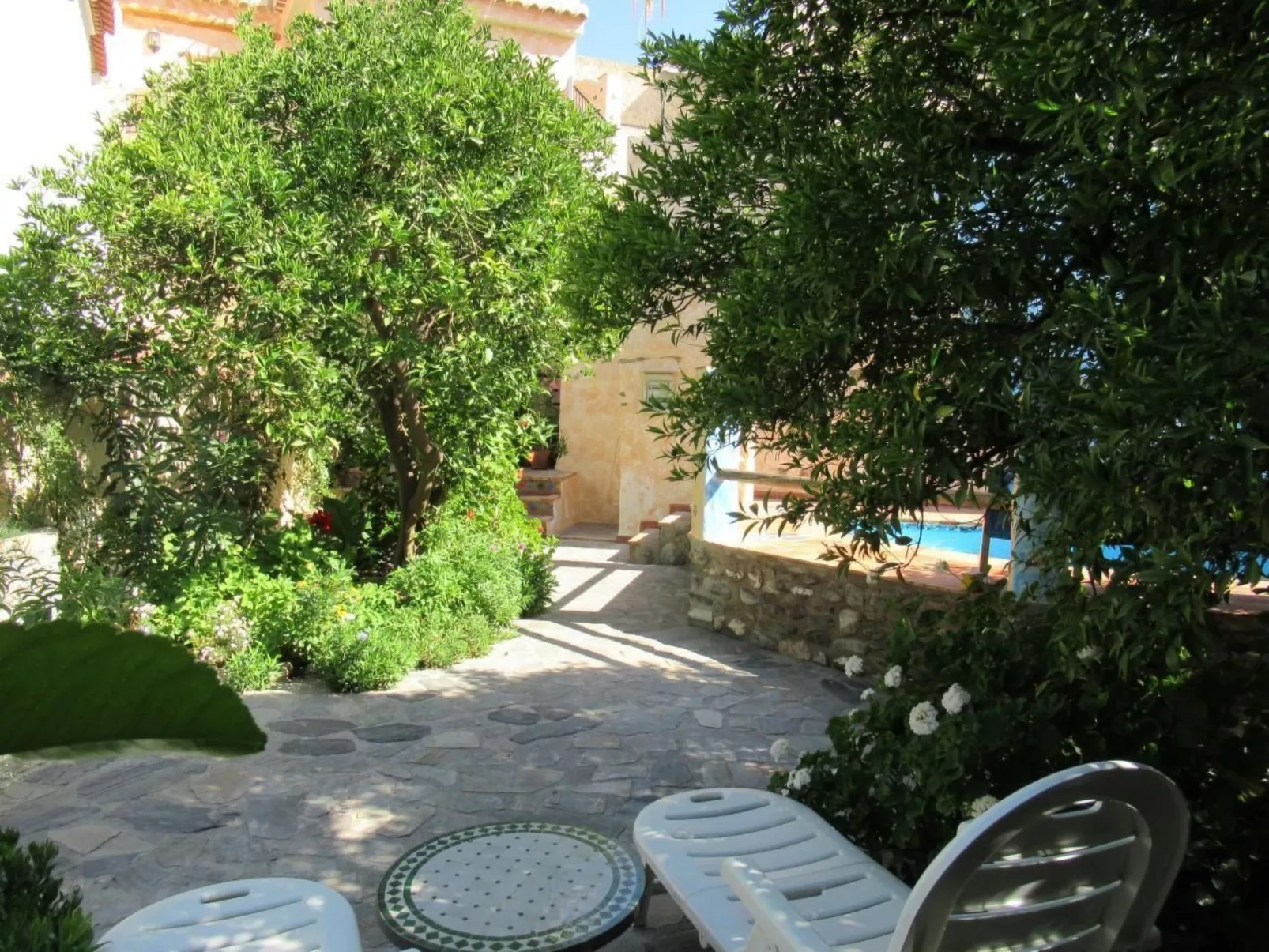 Eine Oase der Ruhe mitten in der Stadt-Dehors