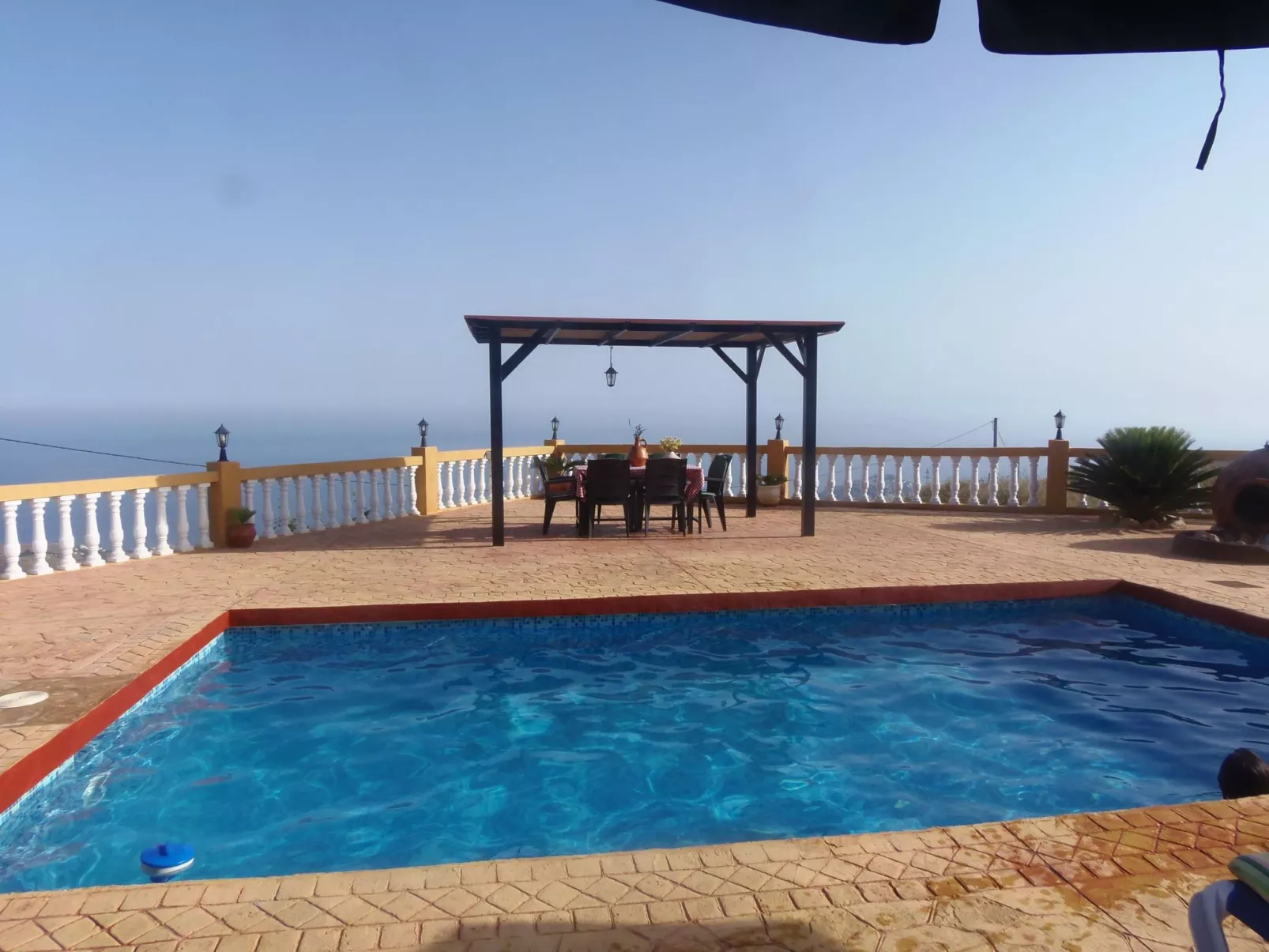 "Villa Calena" mit Garten-Dehors