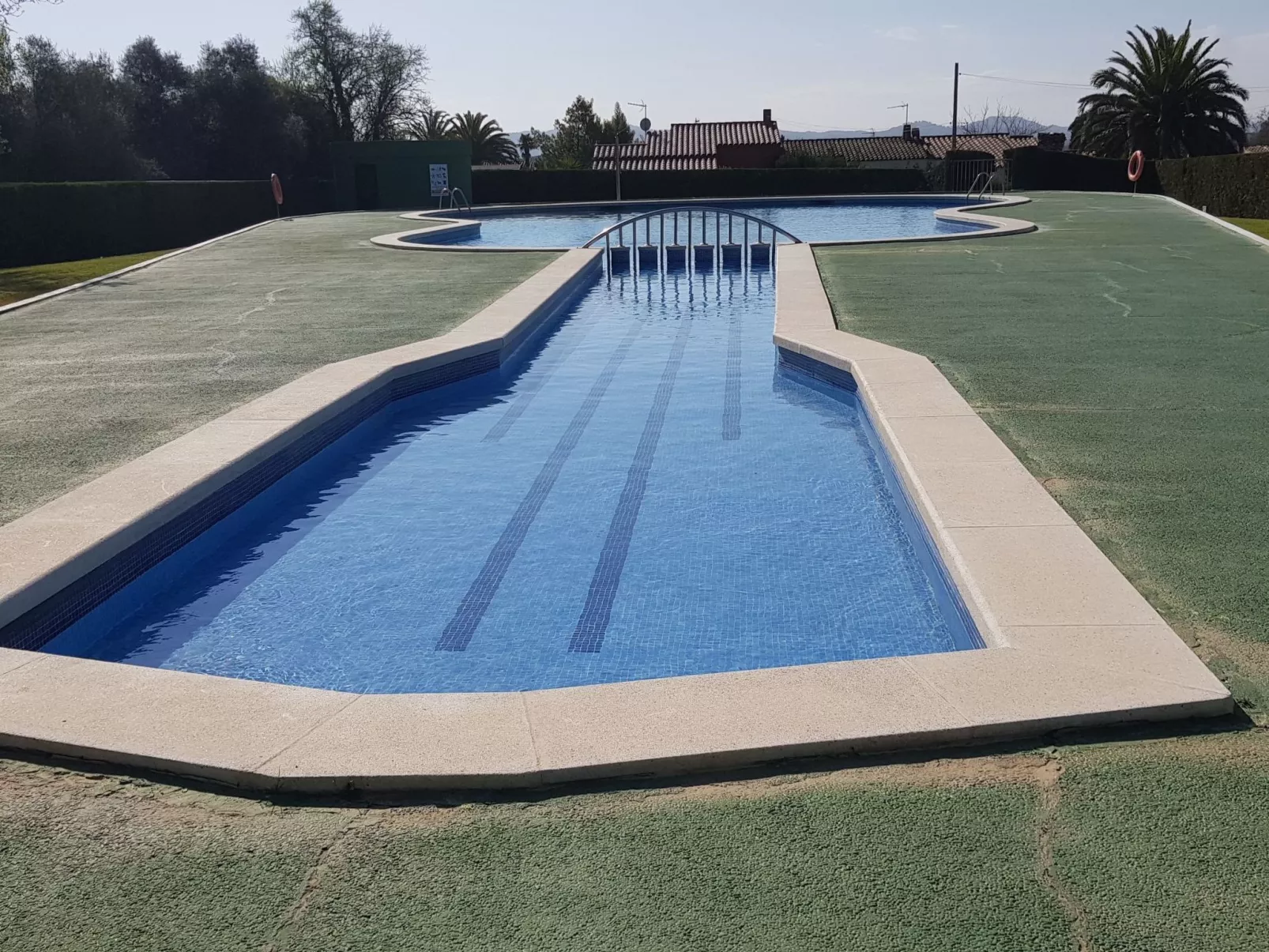 Casa Palmeres-Outside