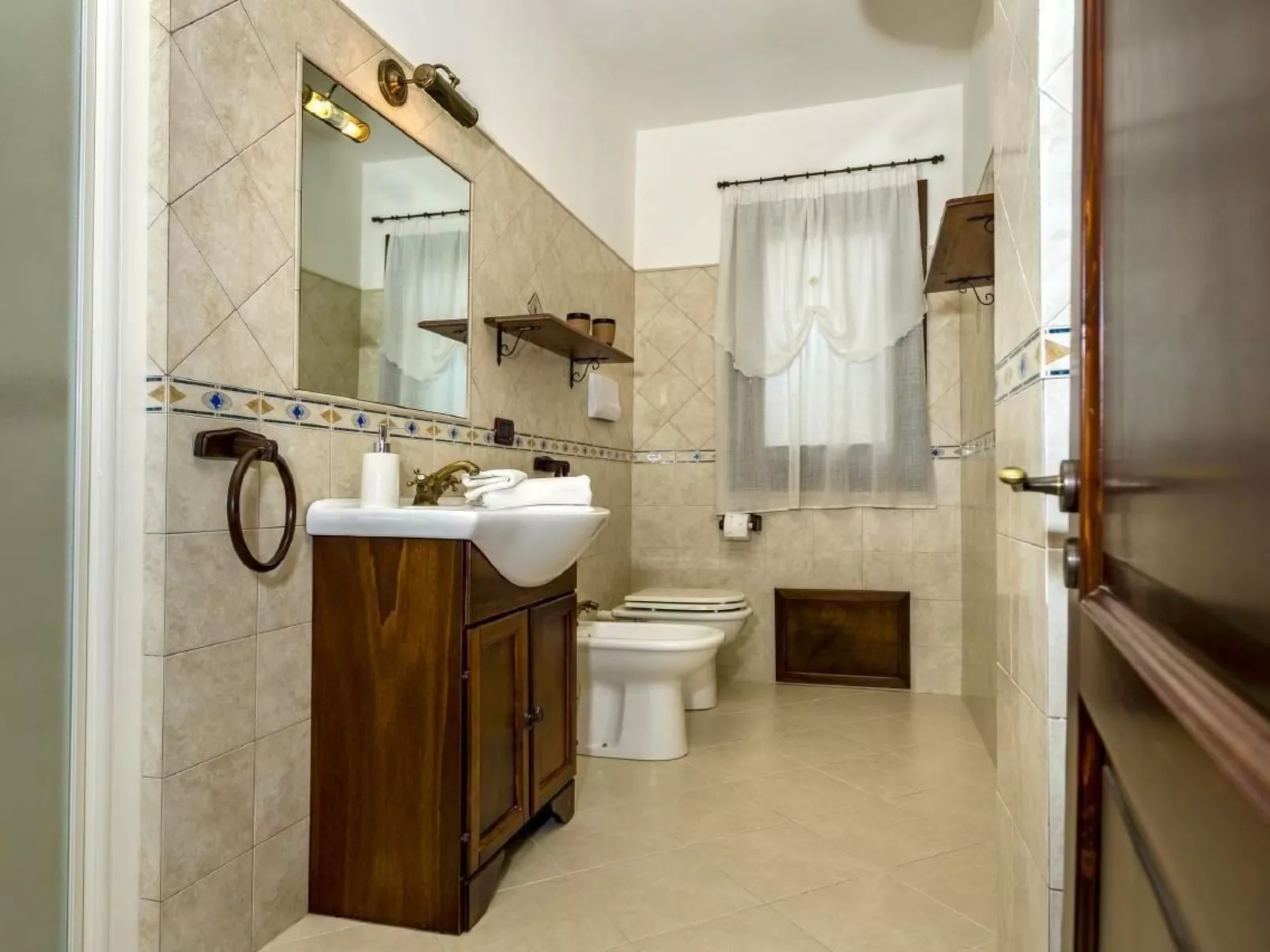 "Flavia" mit eigenem Pool-Inside