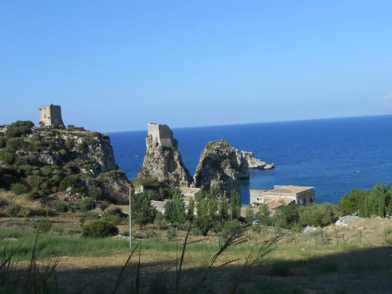In Castellammare Del Golfo mit Großem Garten und Panoramablick-Image-tags.info