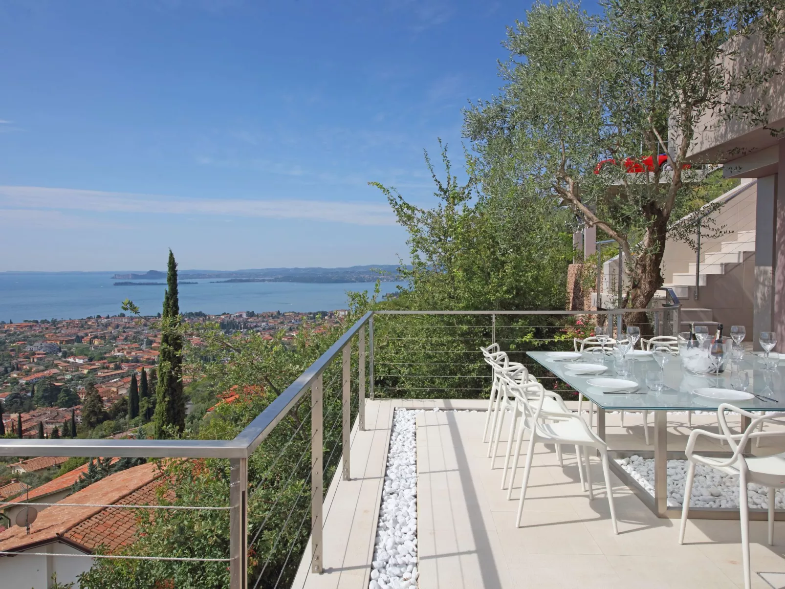 Exklusive Villa Agave mit Seeblick und privatem Pool-Draußen