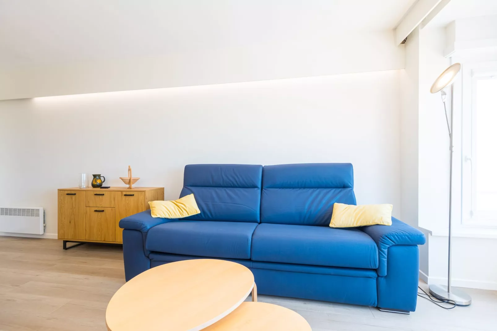 Reno-Living room