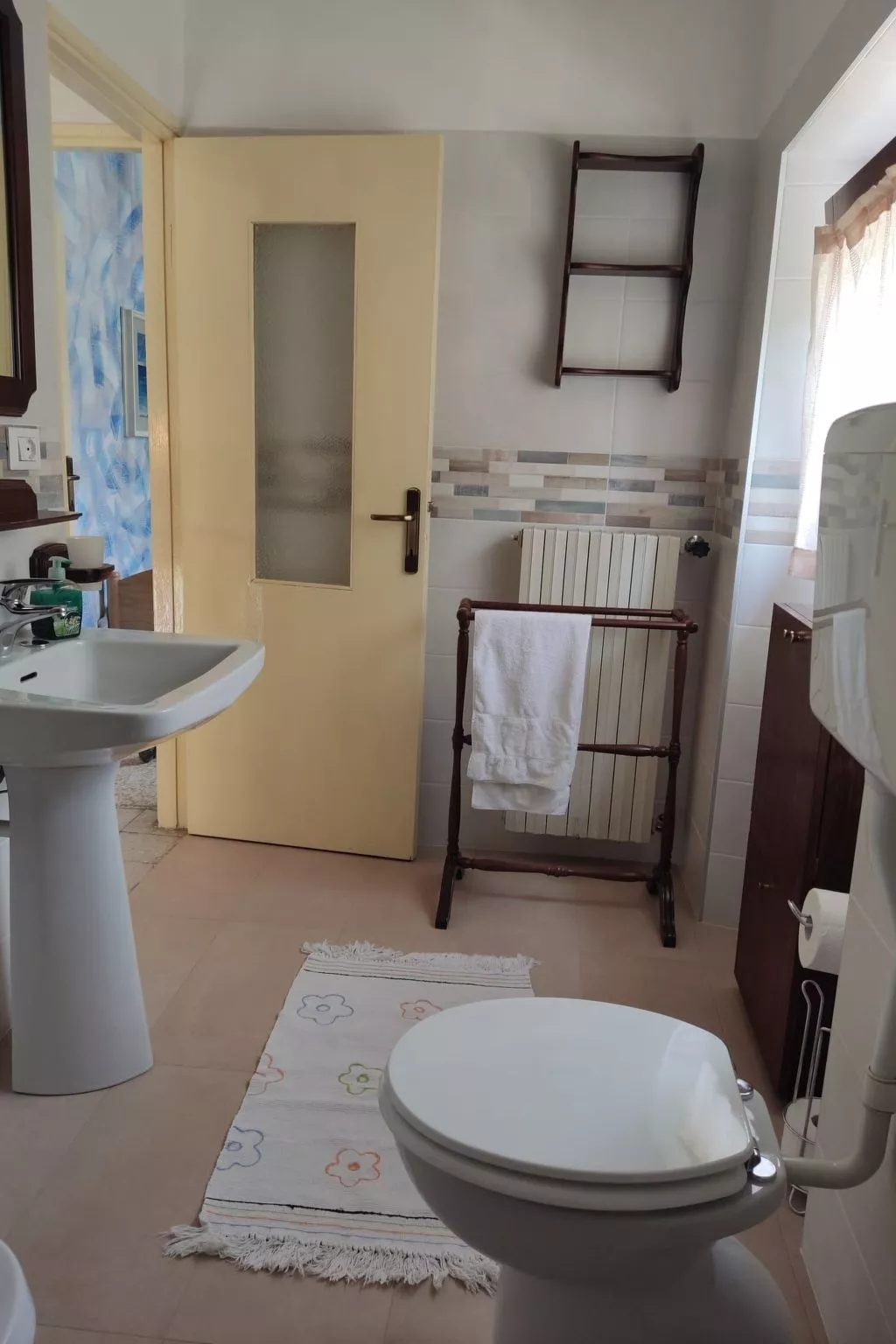 In Salò mit Grill, Terrasse und Garten-Dedans