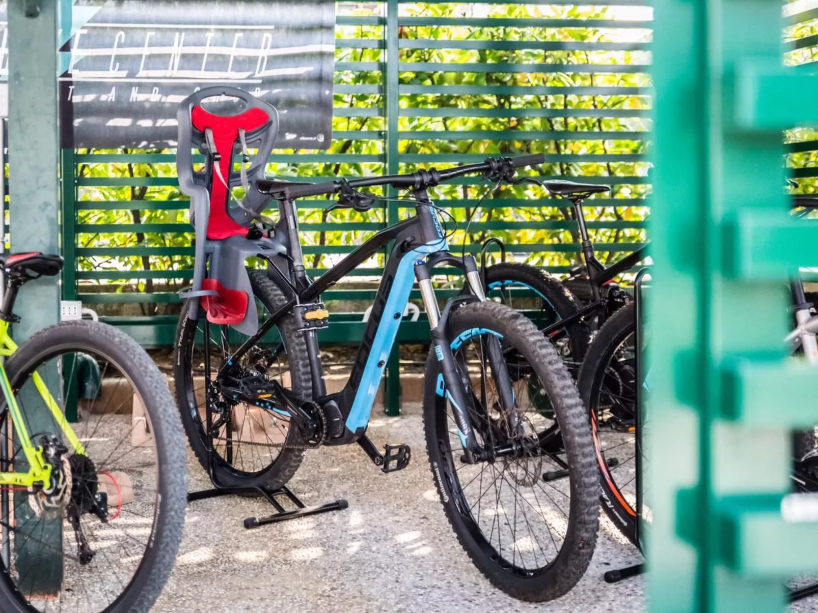 Calla' Wohnung mit Schwimmbad-Dehors