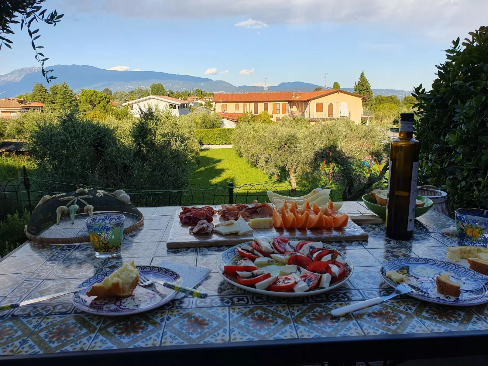 Piccola Perla - Draußen