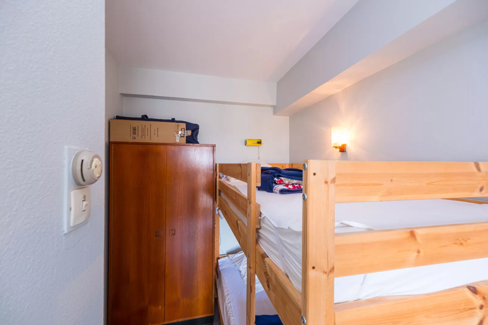 Reno-Bedroom