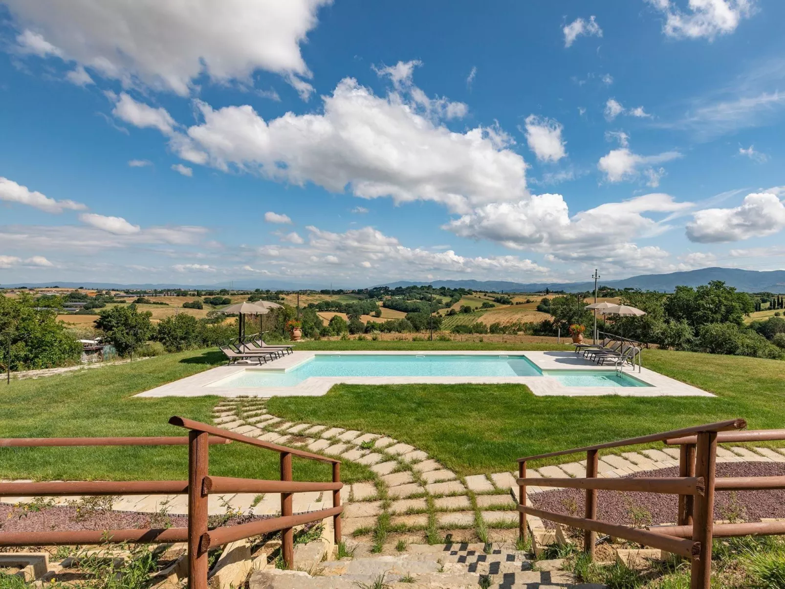 Villa 'Borgo delle Spighe-Outside