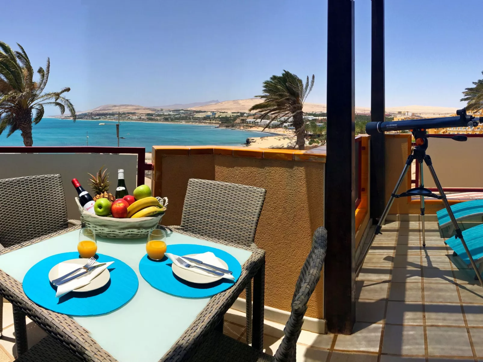 "Panorama" mit Wasserblick-Inside