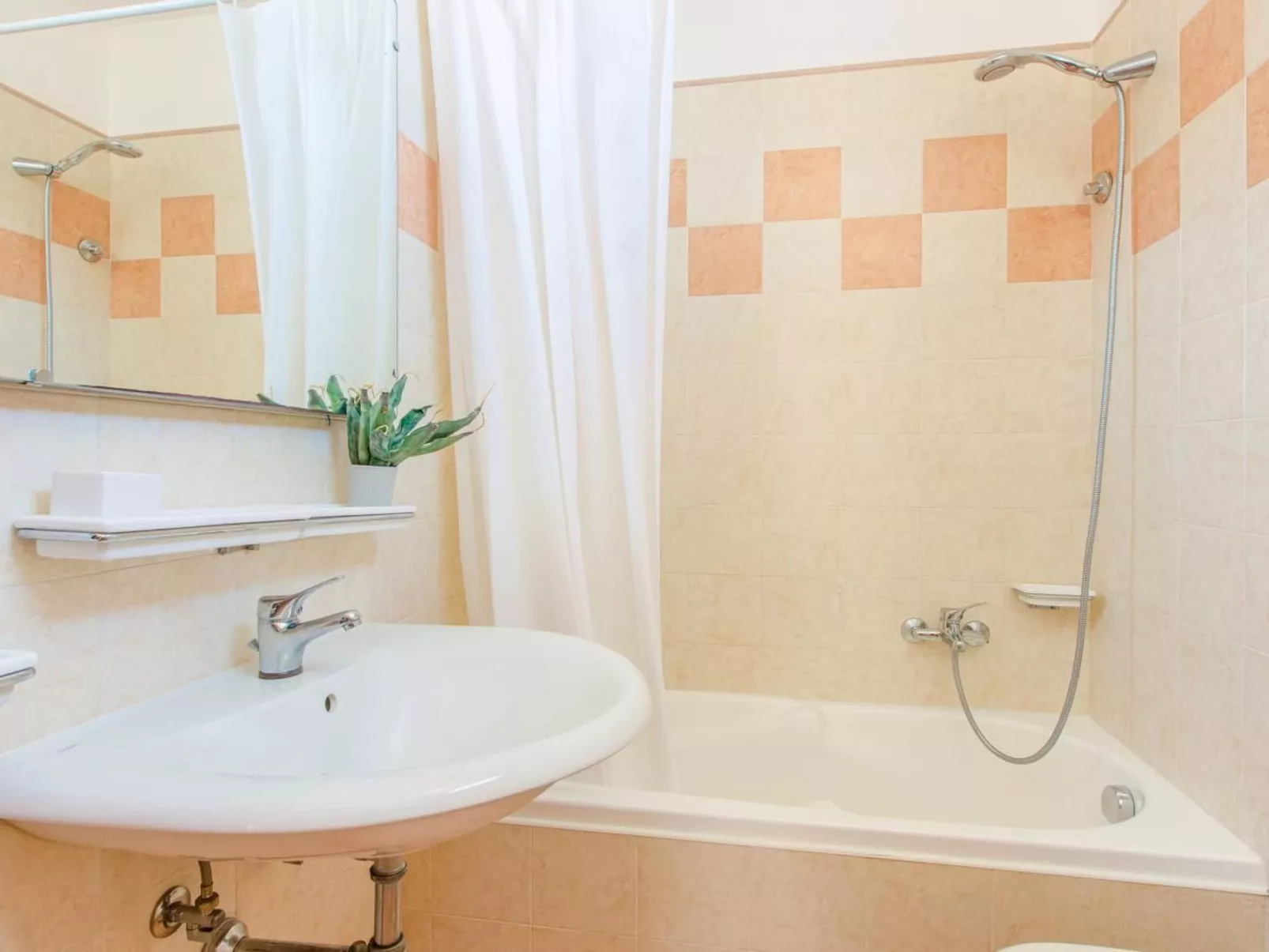 Villa Mezza Luna am Meer in Apulien-Image-tags.info