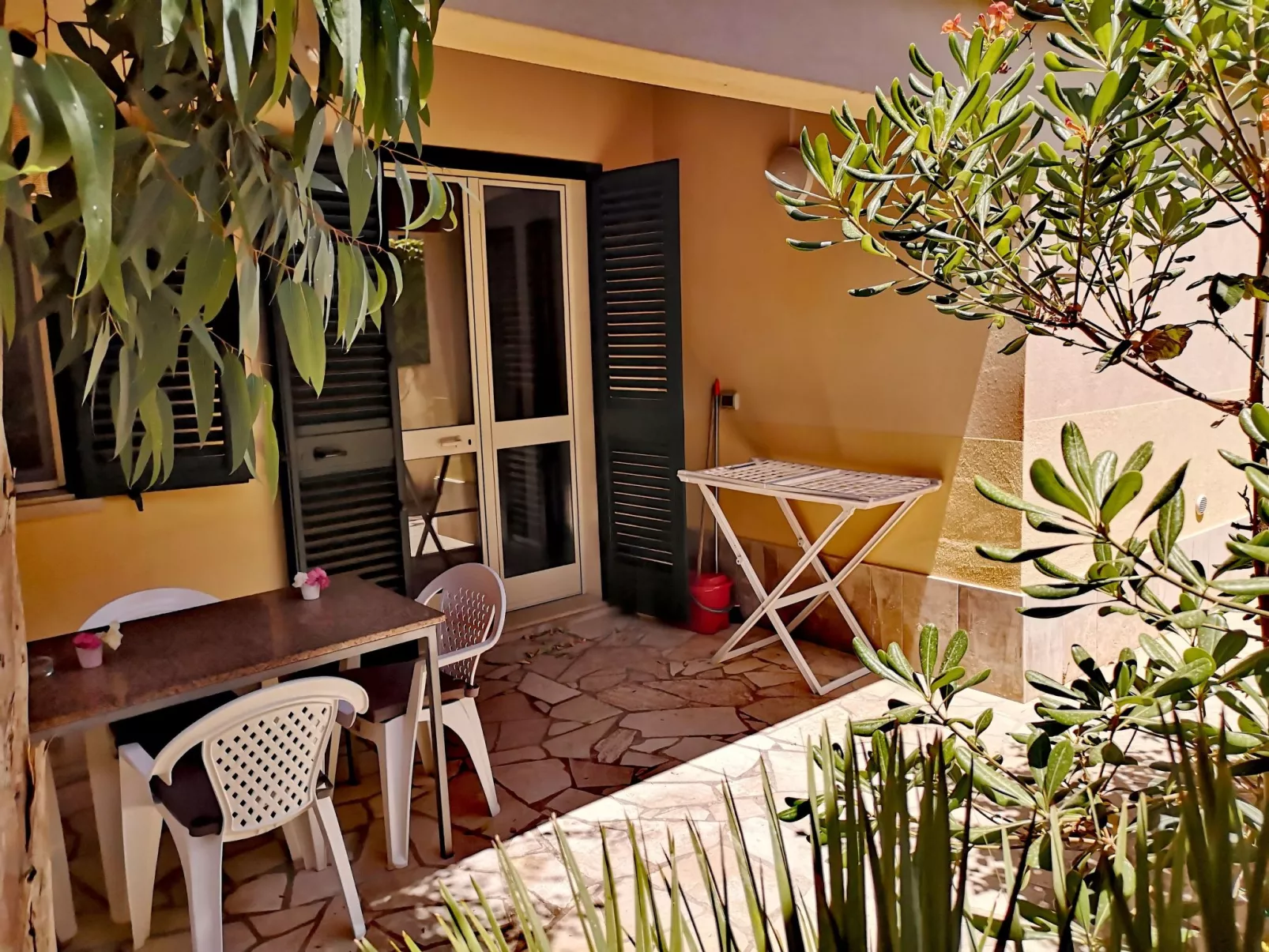 In Marina Di Modica mit Großer Terrasse-Outside