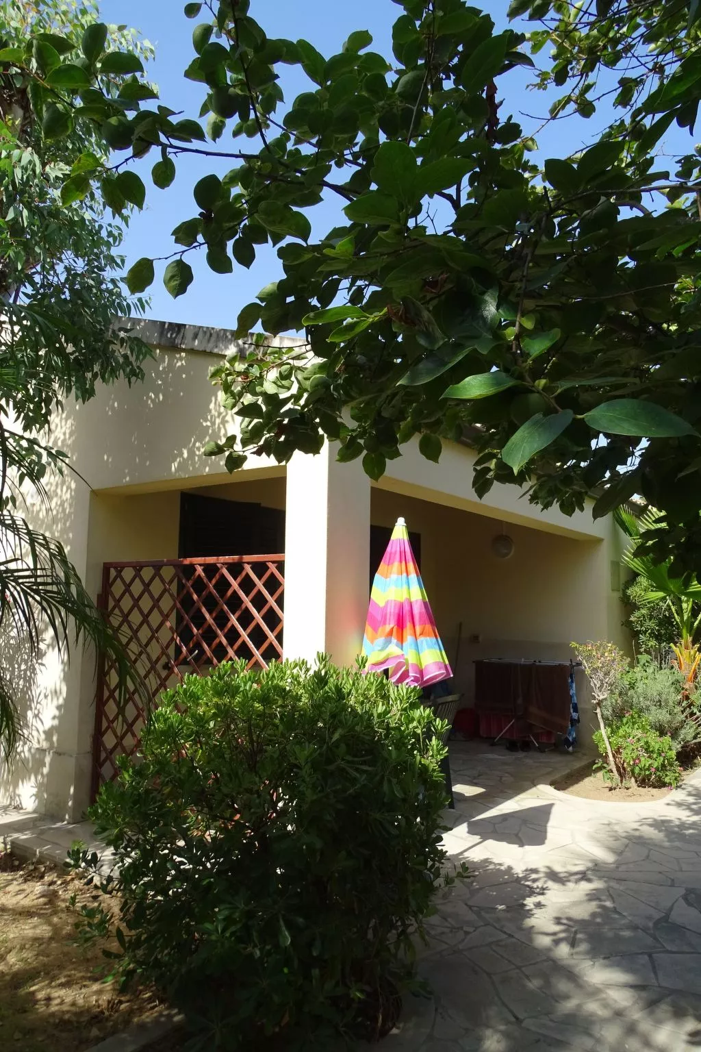 Schöner Bungalow direkt am Sandstrand auf Sizilien-Image-tags.info