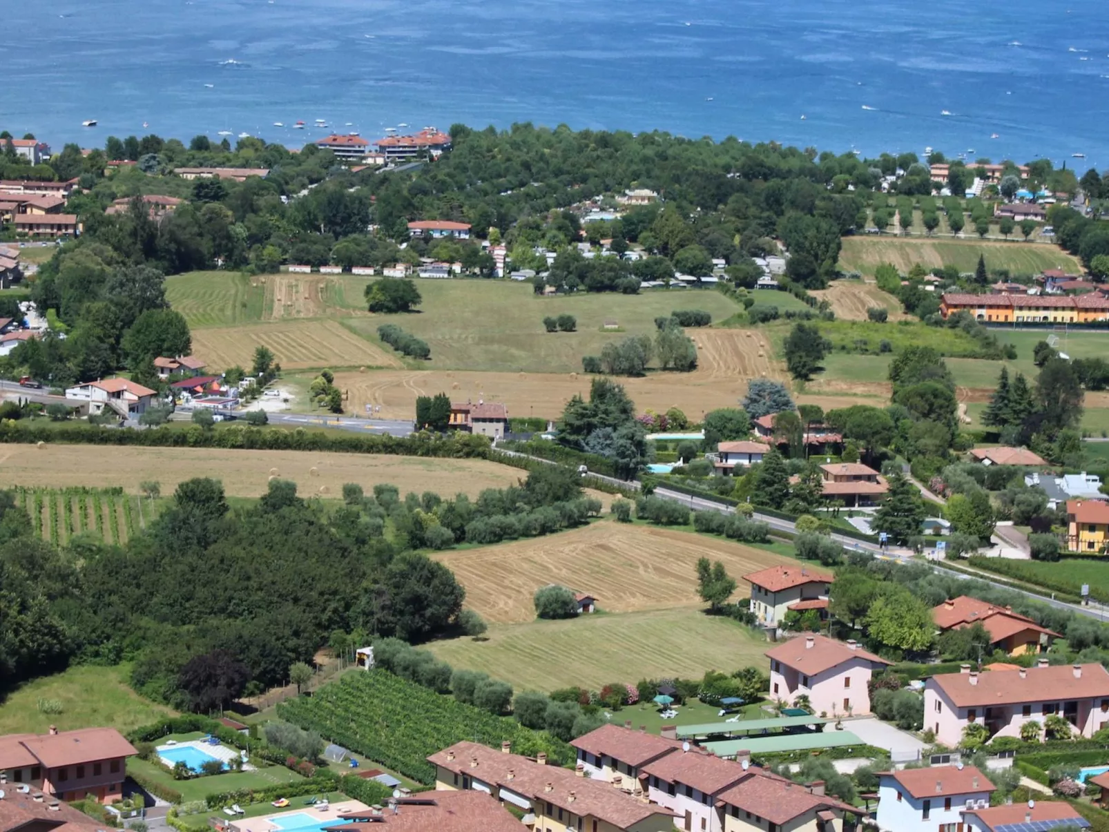 Lavendel"-Wohnung mit Gemeinschaftspool-Dehors