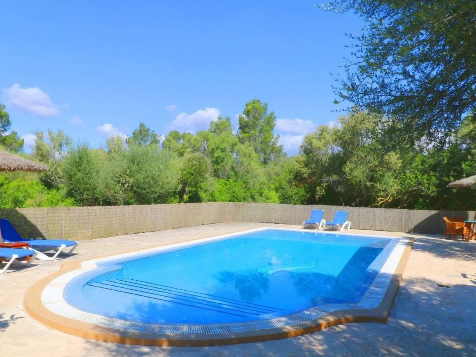 Finca Alfabia Campos-Draußen