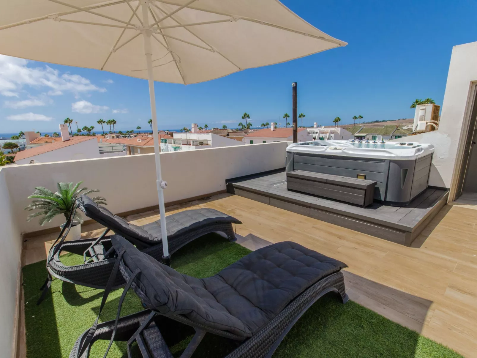 Sonnige Ferienvilla Maspalomas-Draußen