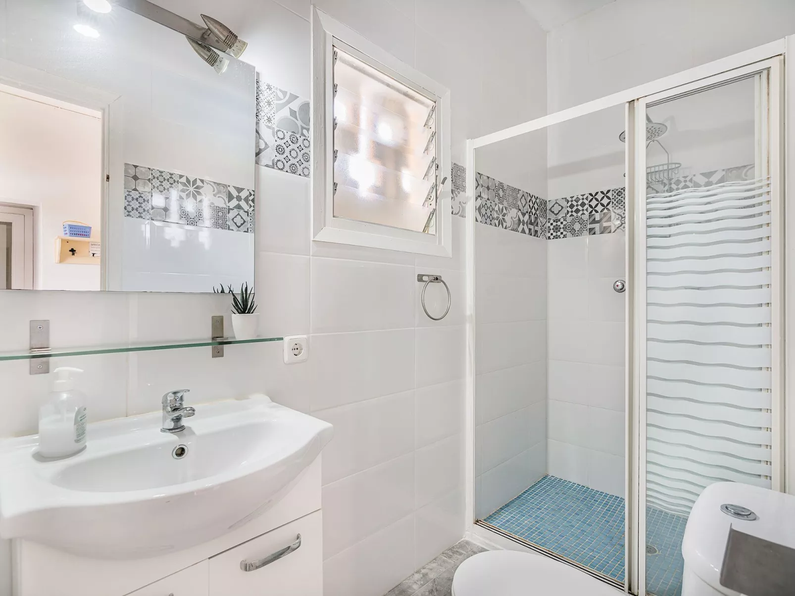 Finca "Can Sureda" mit Garten, Grill und Terrasse-Inside