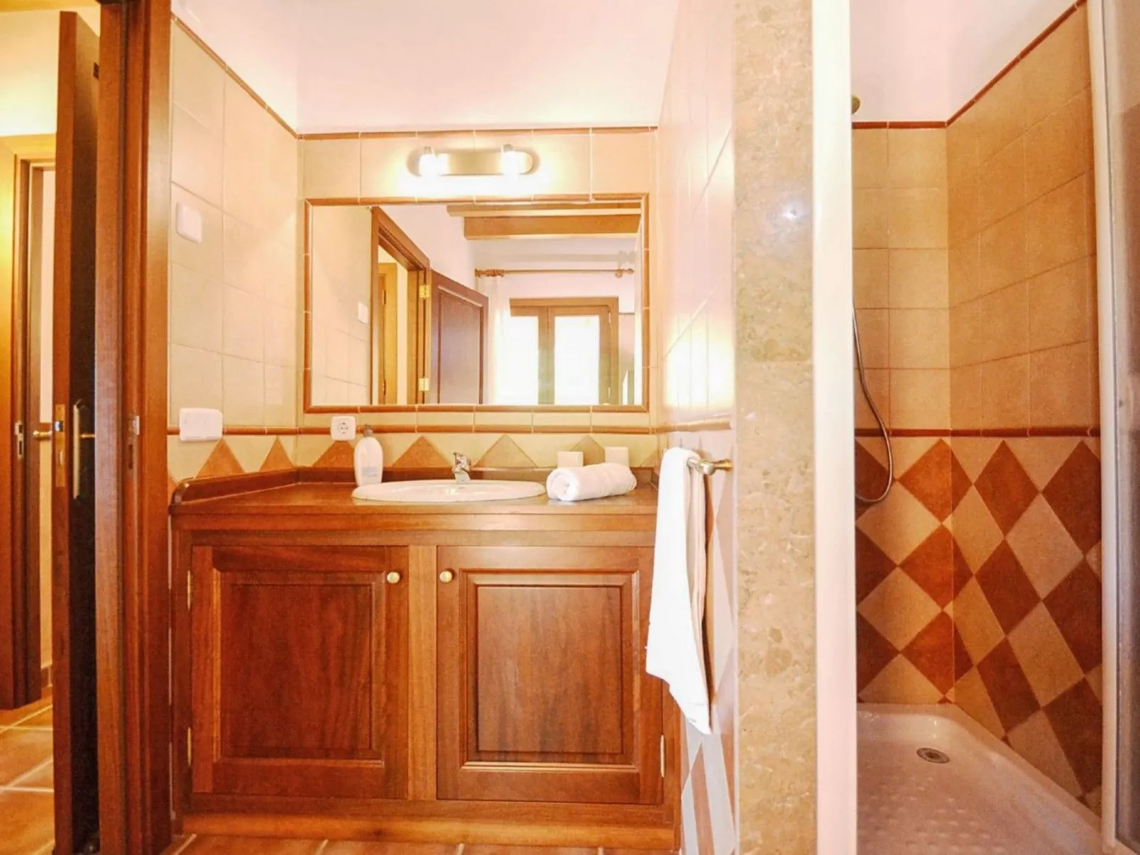 Ferienvilla "Can Pedro-Image-tags.info