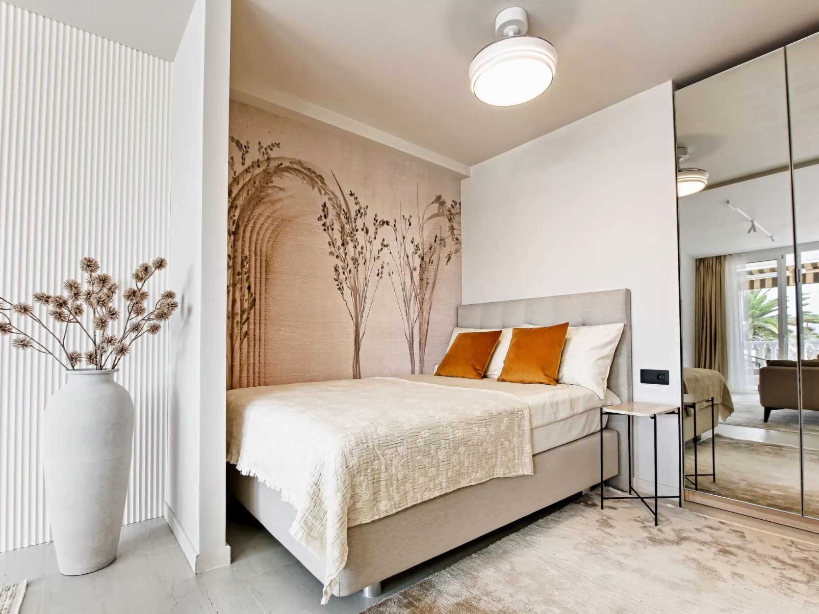 "Designer Oasis"-Drinnen