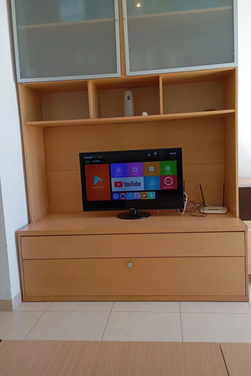 Drei-Schlafzimmer-Wohnung mit Blick auf das Meer-Dedans