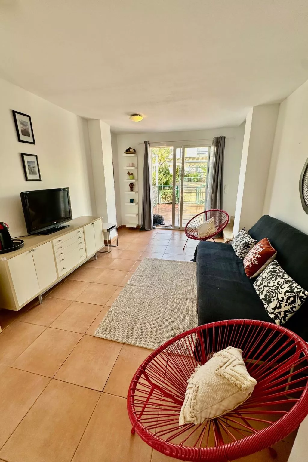 Wohnanlage Nova Oropesa-Dedans