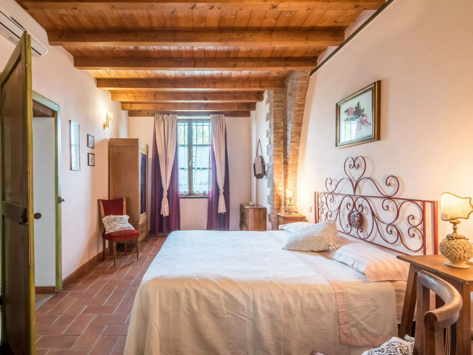 Villa "Villa La Fornace"-Image-tags.info