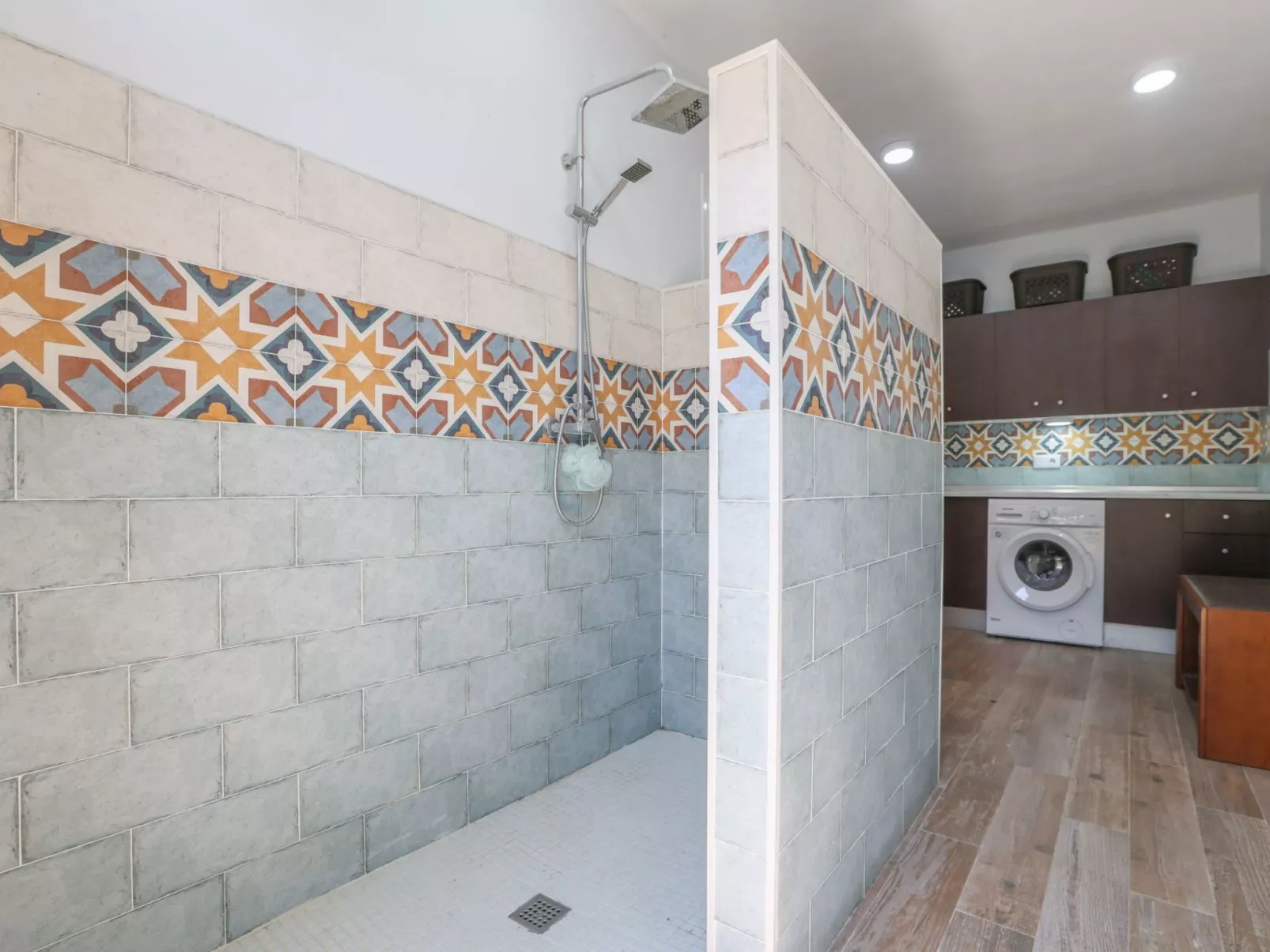 Landhaus Villa Moral-Image-tags.info