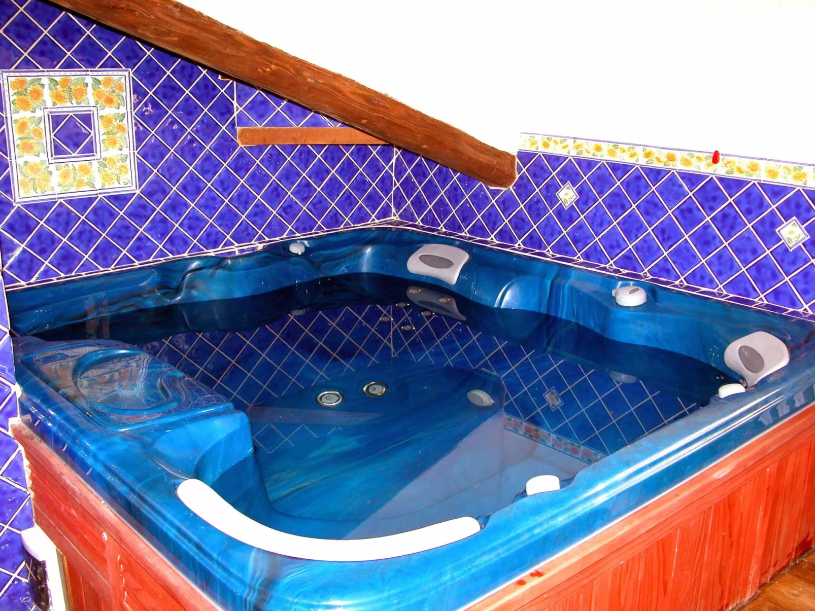 Altes Kloster und eleganter Landsitz-Inside