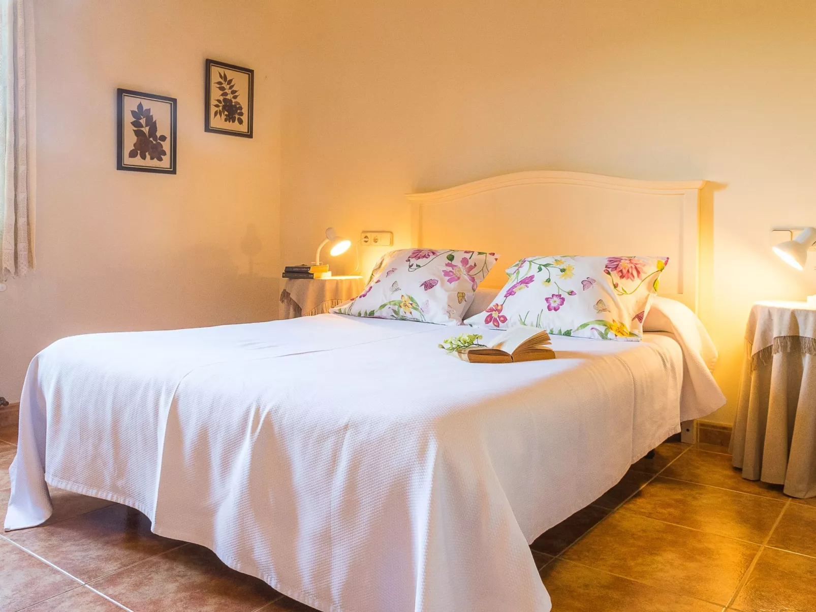 "Pula Viñas" mit Terrasse-Drinnen