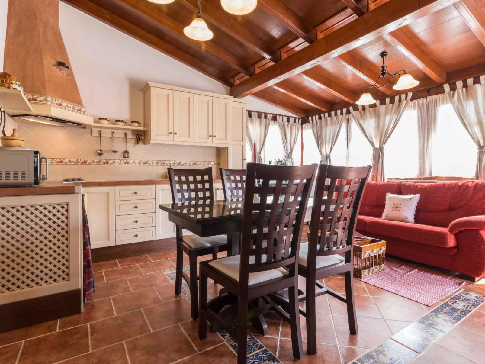 Familienfinca auf dem Lande mit Schwimmbad-Inside