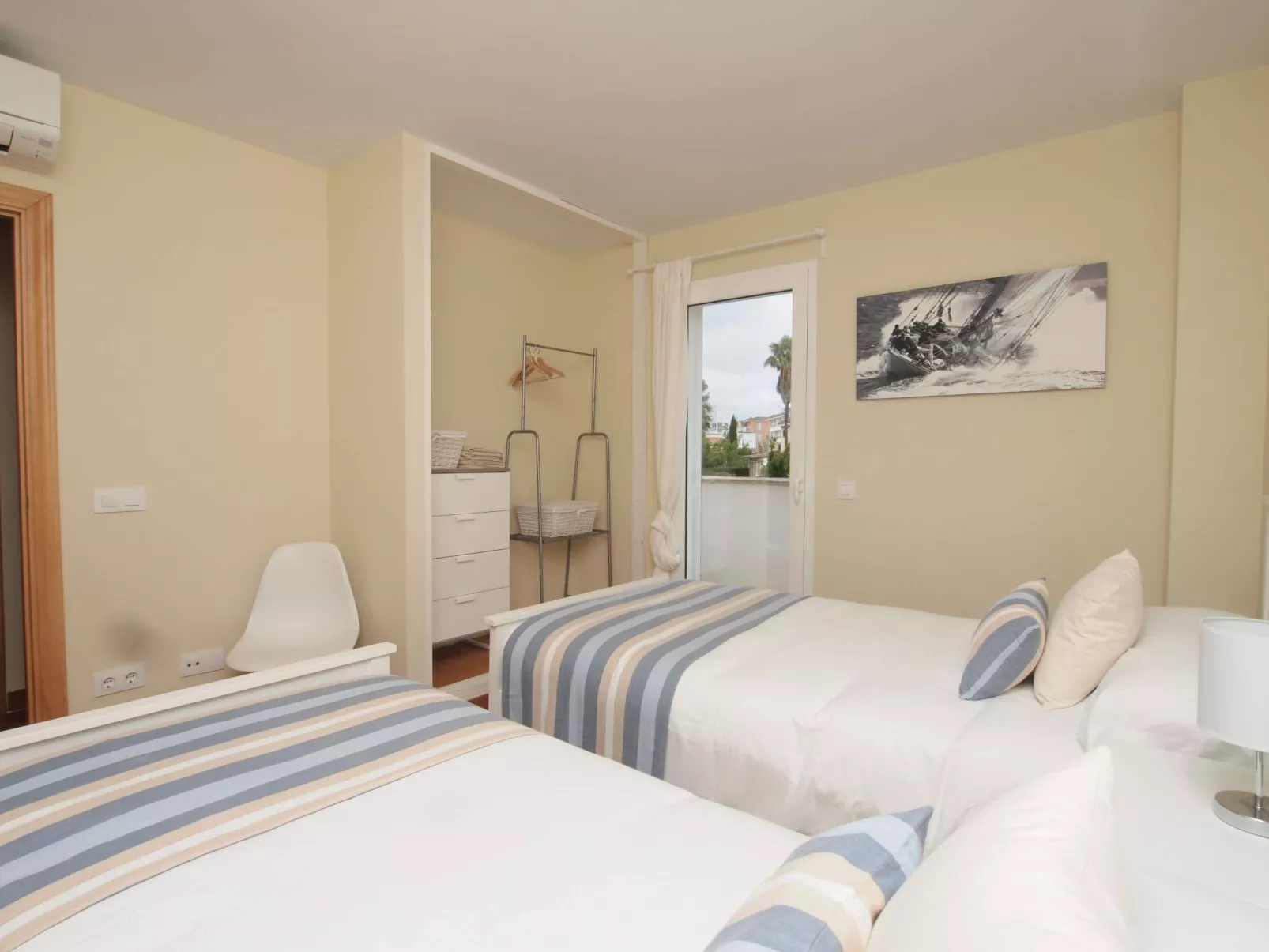 Strandhaus in Playa de Muro für 12 Personen-Inside