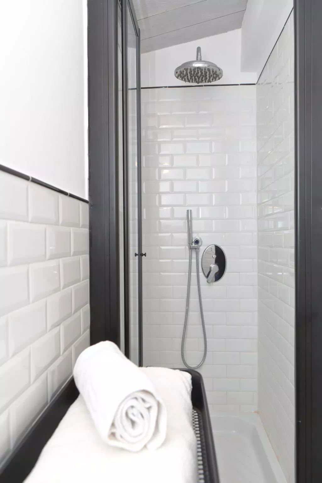 Charmante Wohnung in Cefalù mit Terrasse-Drinnen