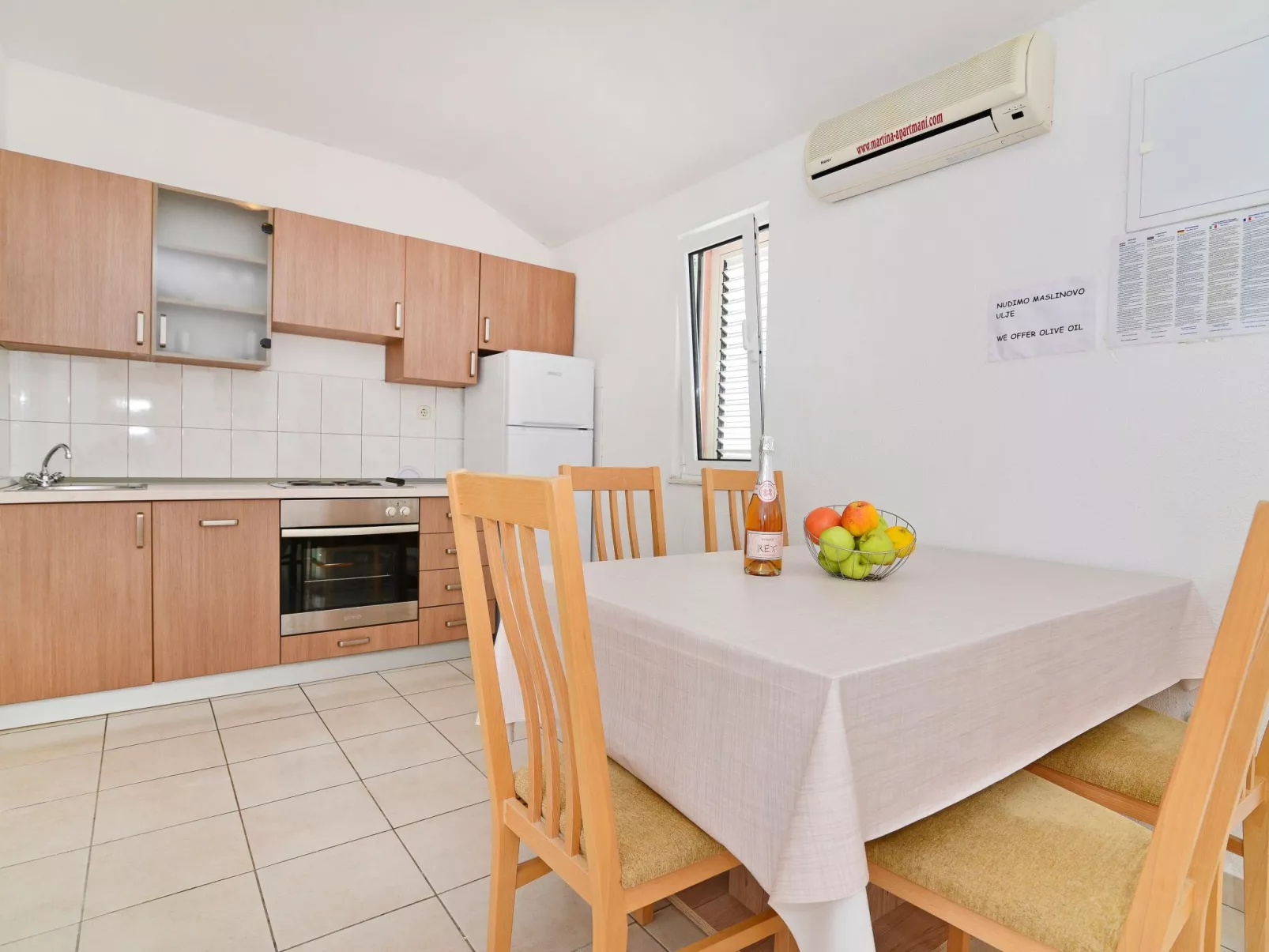 Apartment Martina 3 4+1-Drinnen