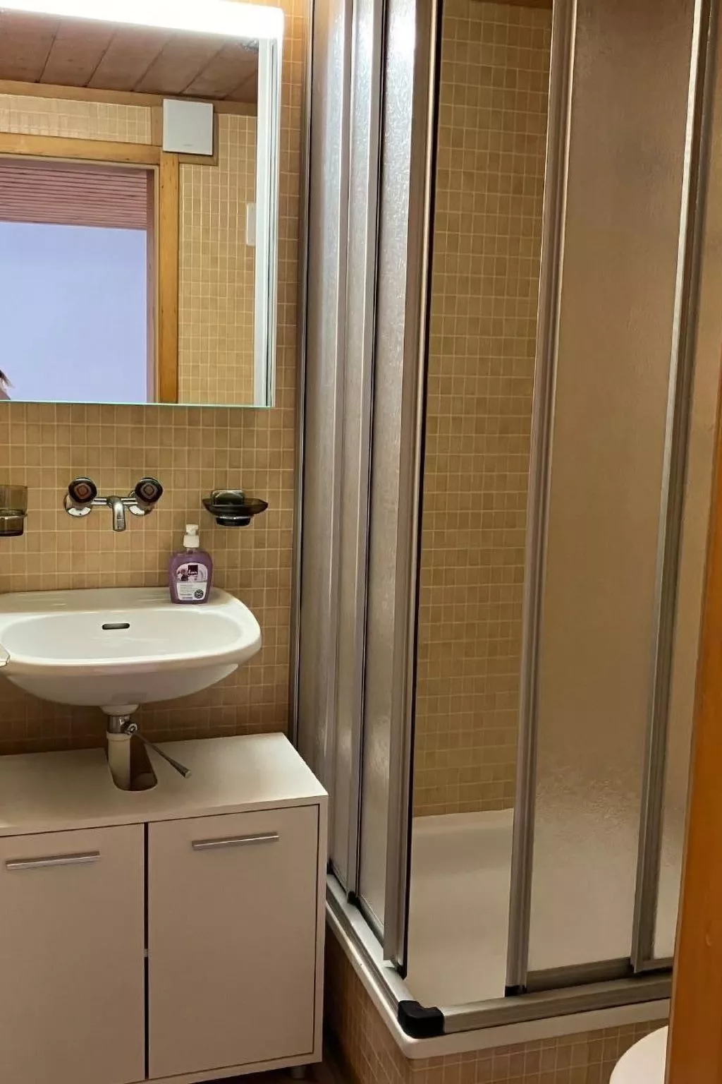 Gemütliches SINGLE-Studio-Inside