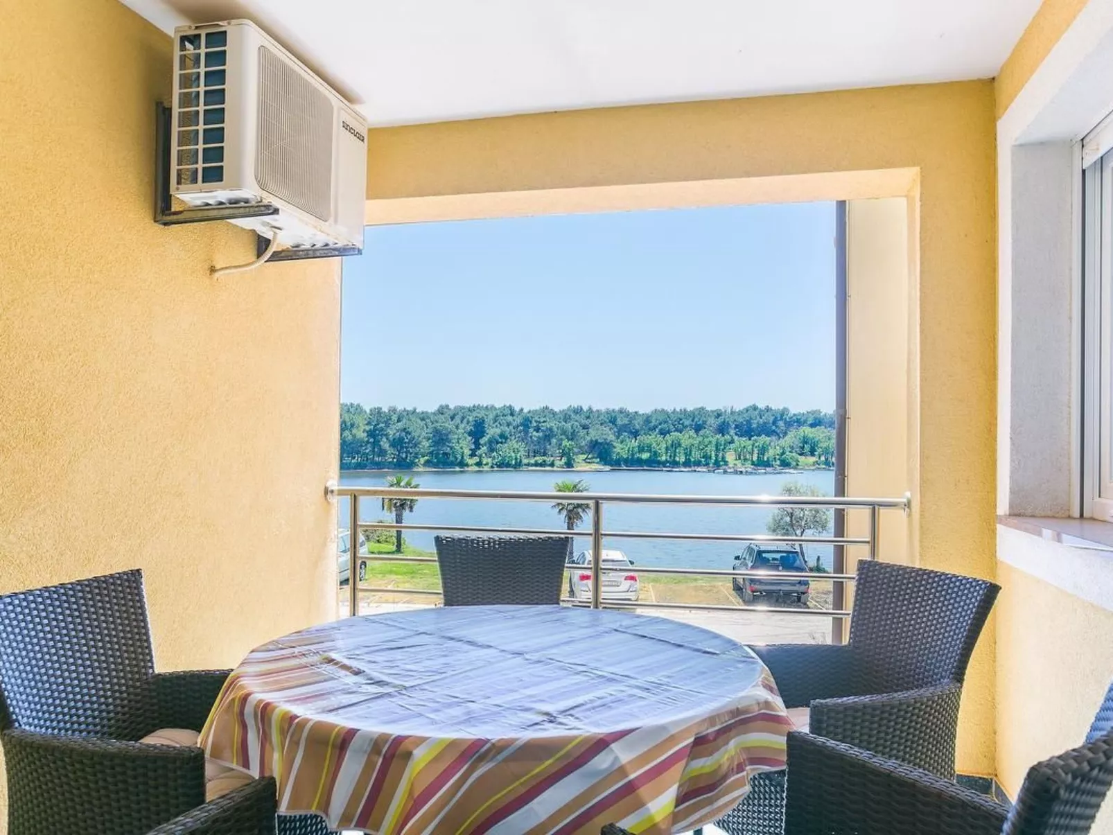 Wohnung in Medulin und Meerblick - Outside