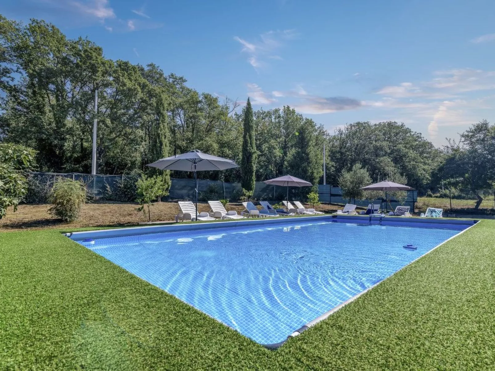 Charmantes Ferienhaus in Medulin, mit Pool...-Dehors