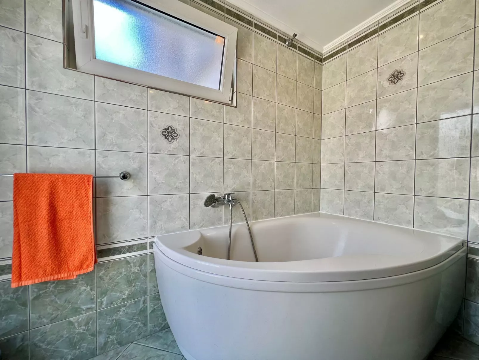 Holiday house Lona-Inside