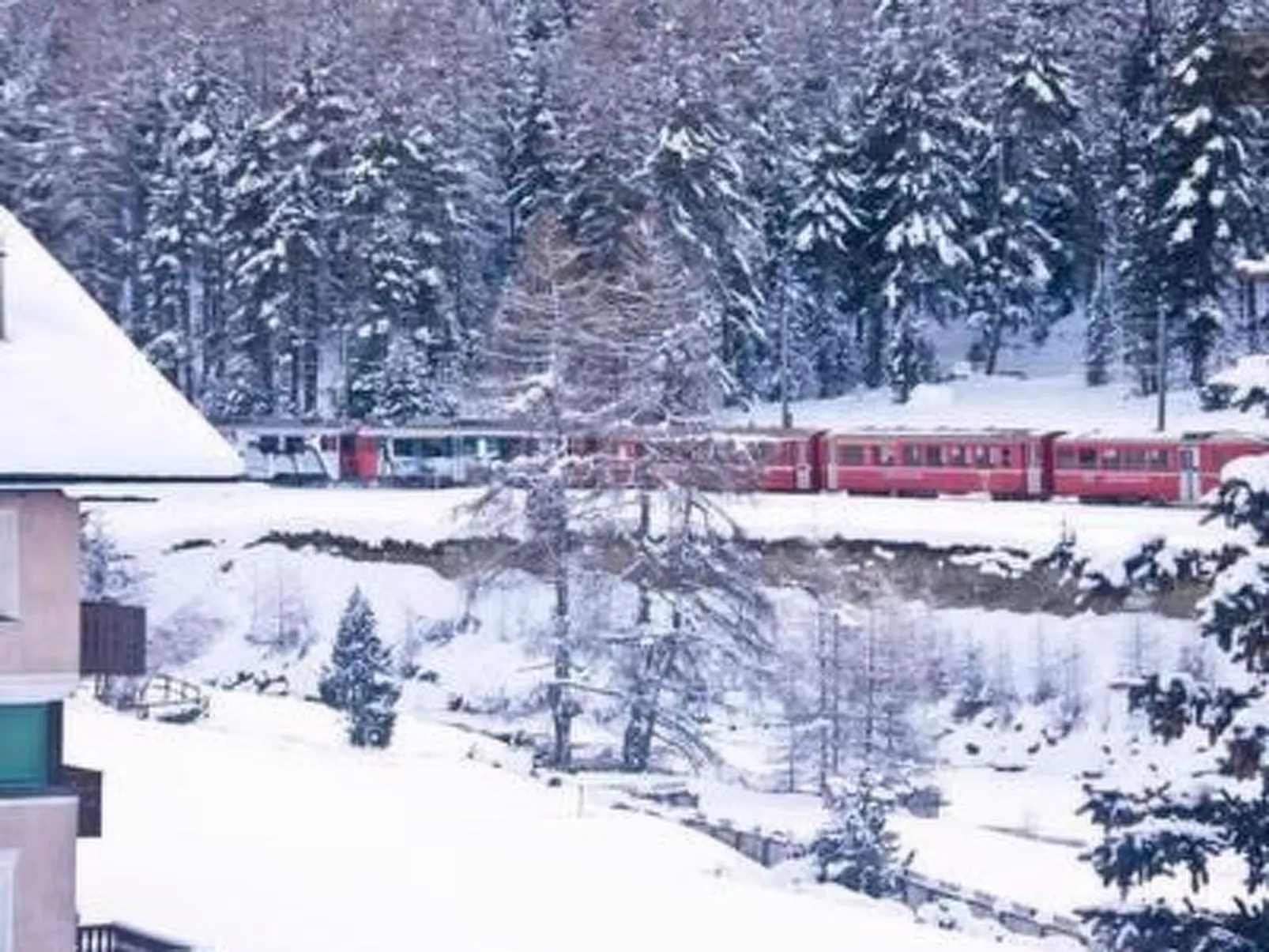 Chesa la Furia WHG 24-Outside