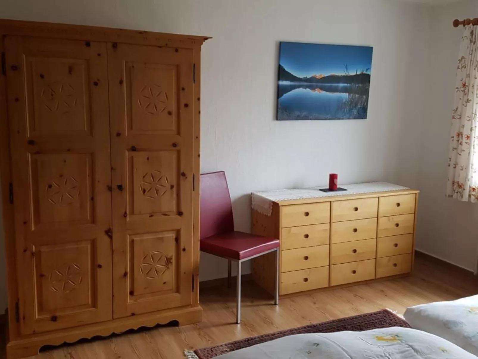 Chasura-Image-tags.info